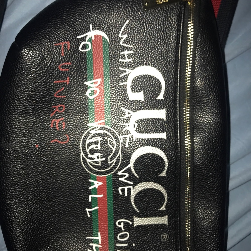 Black belt bag